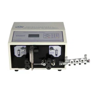  Cắt và tước cáp