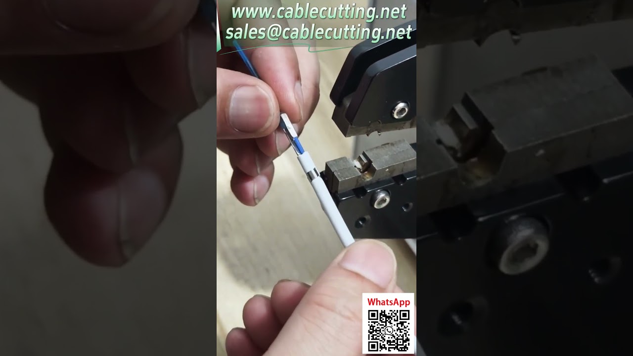 Máy ép khí nén đầu nối cánh nhỏ chuyên dụng - Khuôn ép tùy chỉnh cho đầu nối đặc biệt