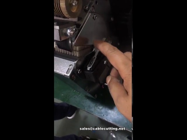 Máy quấn băng keo tự động cho mối nối giữa dây điện, tích hợp công tắc cảm biến chính xác