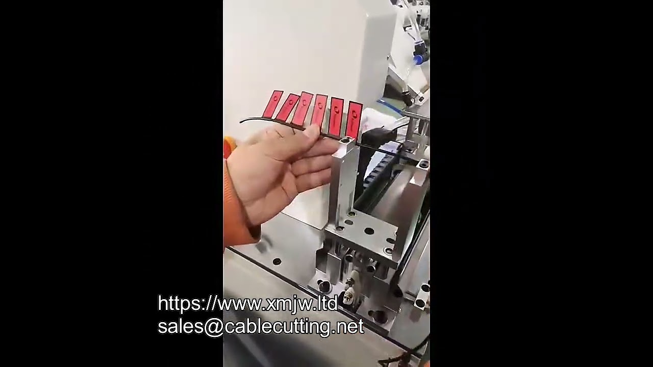 Fully Automatic High Precision Wire Tagging and Folding Labeling Machine