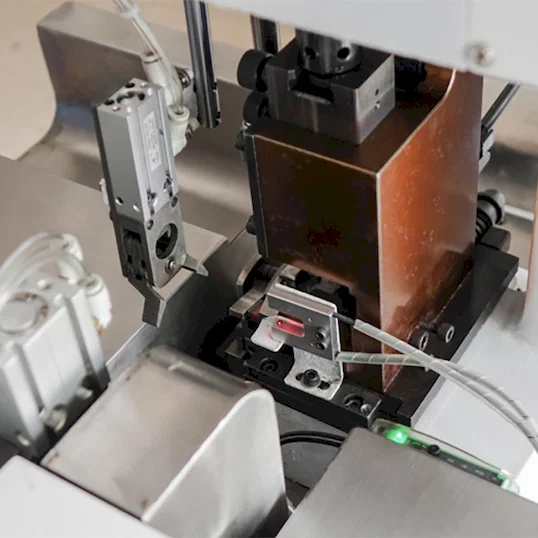 Máy Tuốt Dập Xoắn Cáp Tự Động Đa Năng Thumb